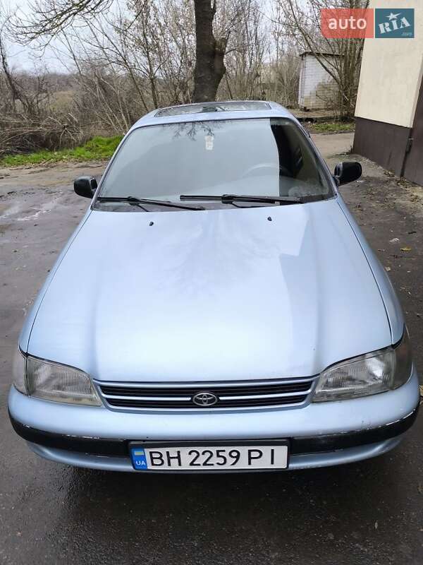 Седан Toyota Carina E 1996 в Одессе
