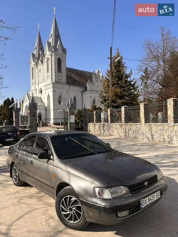 Toyota Carina E