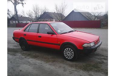 Седан Toyota Carina 1991 в Полонному