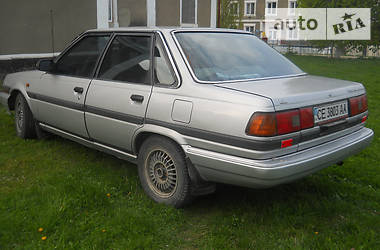 Седан Toyota Carina 1987 в Новоднестровске