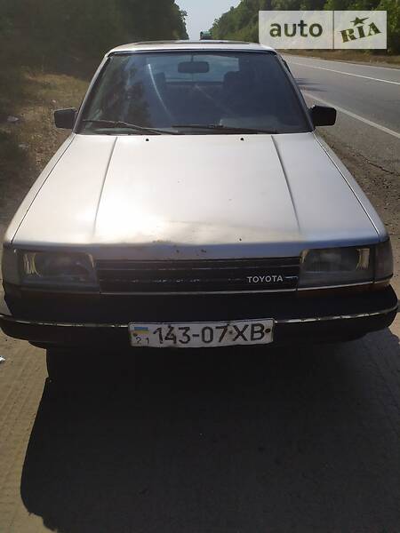 Toyota carina ed 1986