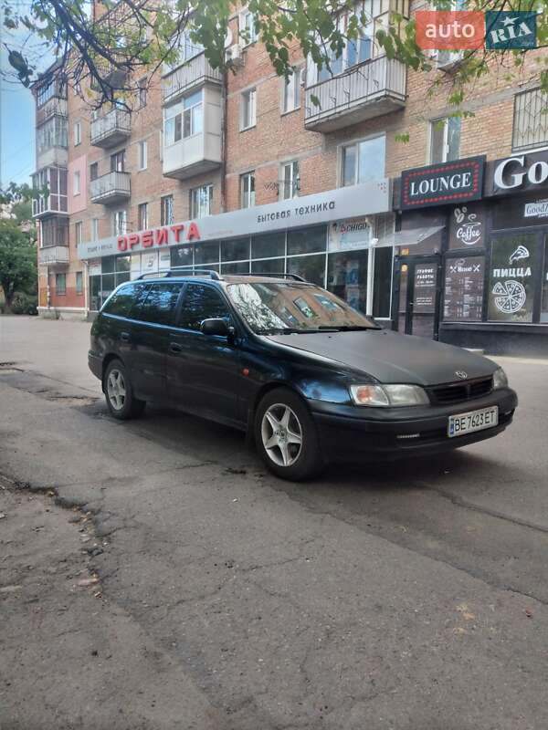 Универсал Toyota Carina 1996 в Николаеве