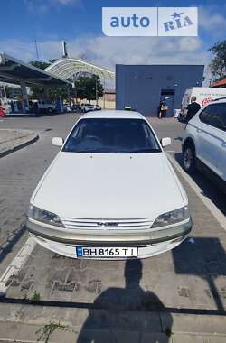 Седан Toyota Carina 1997 в Одесі