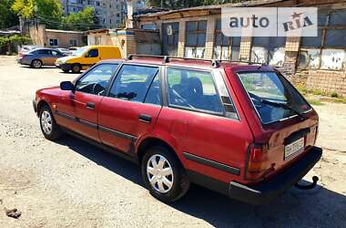 Универсал Toyota Carina 1988 в 