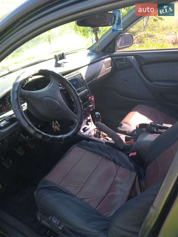 Toyota Carina 1994