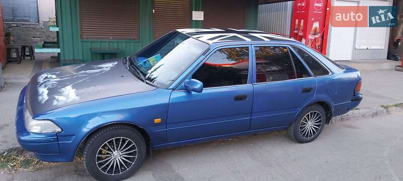 Хэтчбек Toyota Carina 1990 в Одессе
