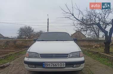 Седан Toyota Carina 1994 в 