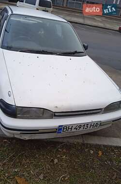 Седан Toyota Carina 1991 в Веселинове