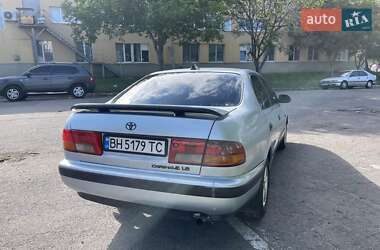 Седан Toyota Carina 1998 в 