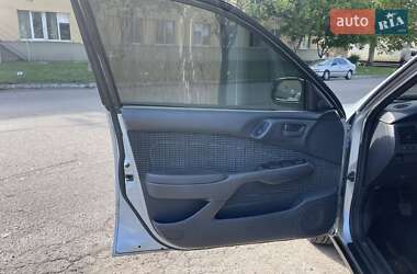 Седан Toyota Carina 1998 в 