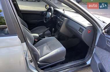 Седан Toyota Carina 1998 в 