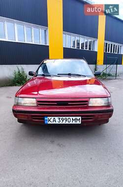 Седан Toyota Carina 1990 в Ніжині