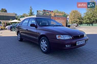 Седан Toyota Carina 1997 в Киеве