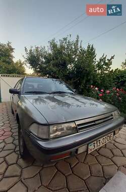 Хетчбек Toyota Carina 1988 в Новомиргороді