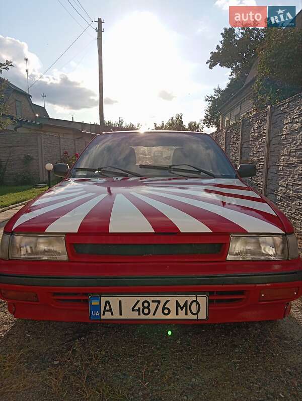 Универсал Toyota Carina 1988 в Сумах