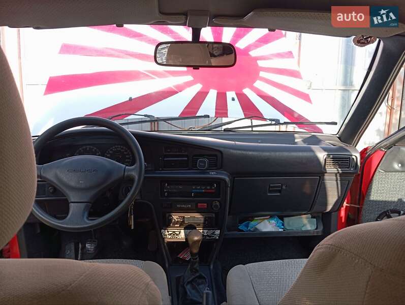 Универсал Toyota Carina 1988 в Сумах