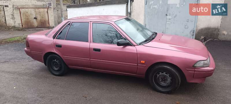 Седан Toyota Carina 1991 в Каменском фото 2 Седан Toyota Carina 1991 в Каменском
