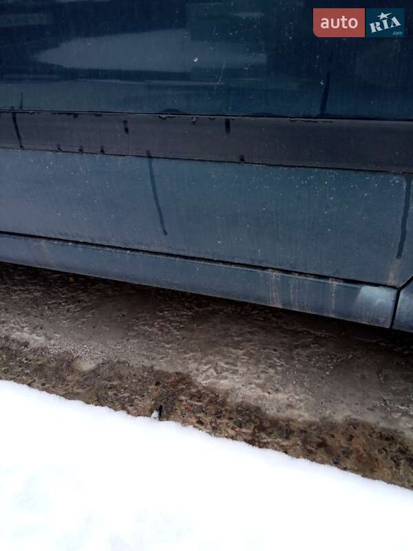 Седан Toyota Carina 1996 в Киеве