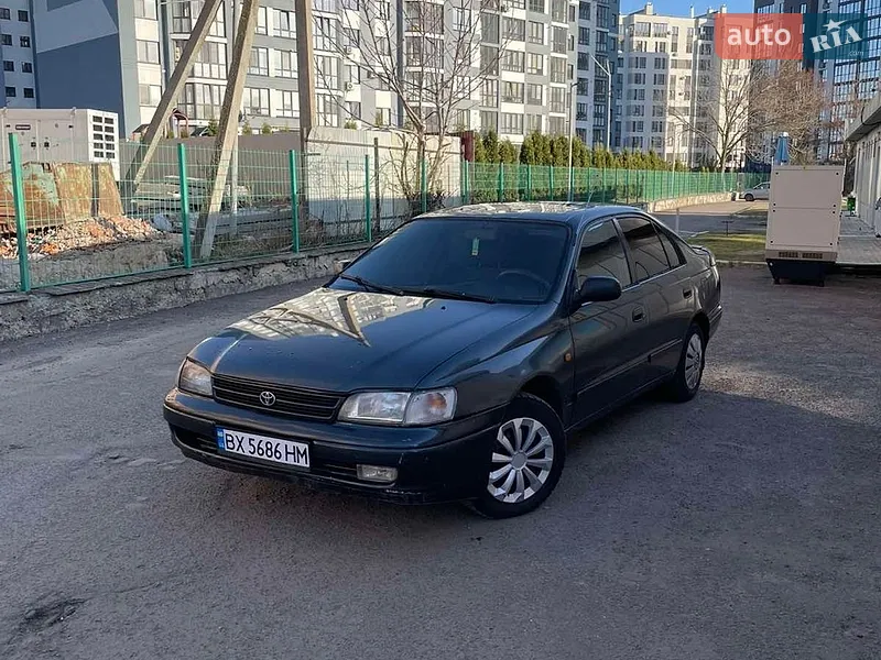 Toyota Carina