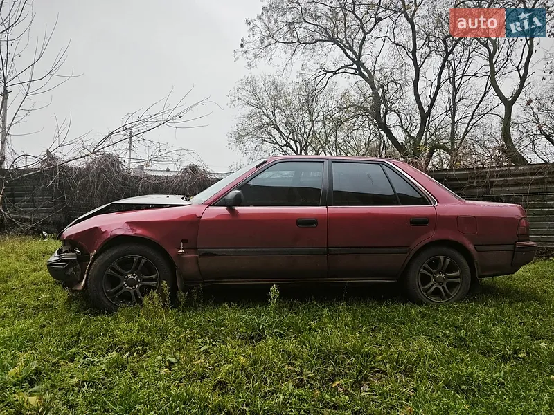 Toyota Carina 1992