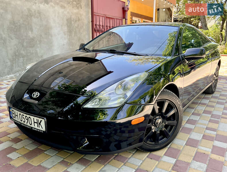 Купе Toyota Celica 2001 в 