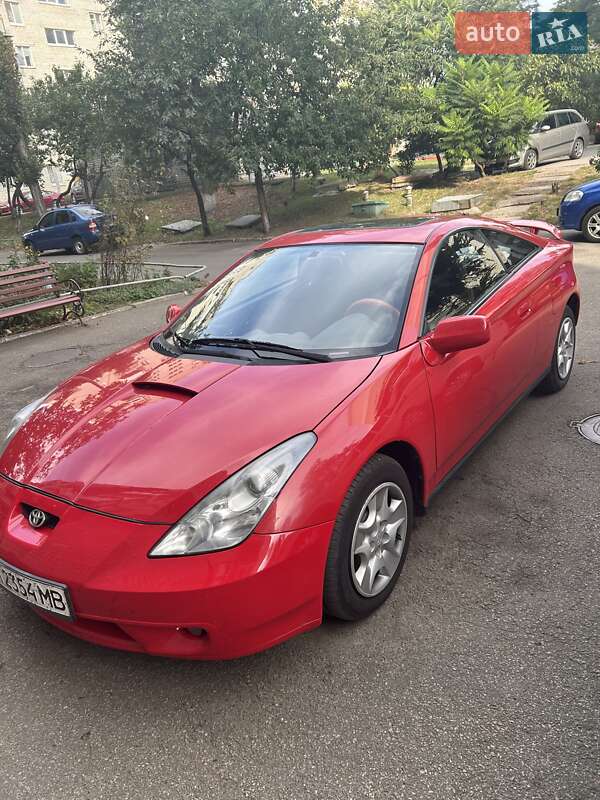 Купе Toyota Celica 2002 в Киеве