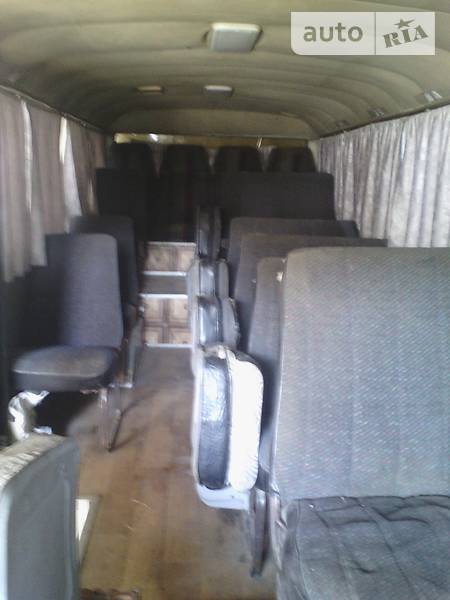 Пригородный автобус Toyota Coaster 1992 в Сквире