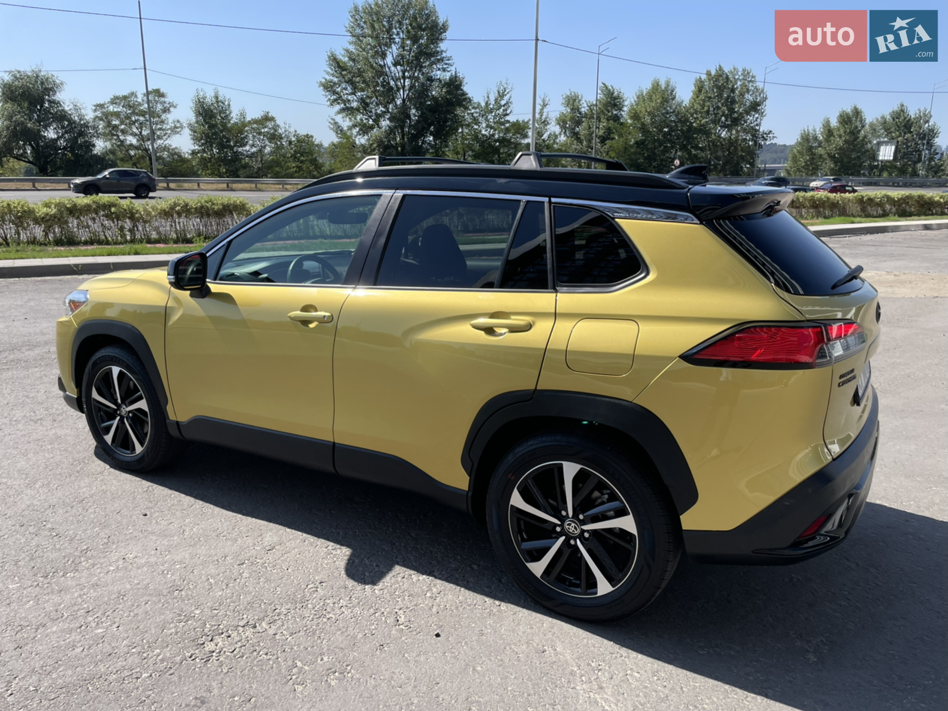 2023 Toyota Corolla Cross - мініатюра 11