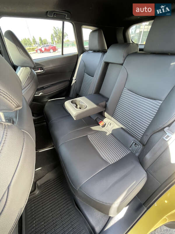 Позашляховик / Кросовер Toyota Corolla Cross 2023 в Києві