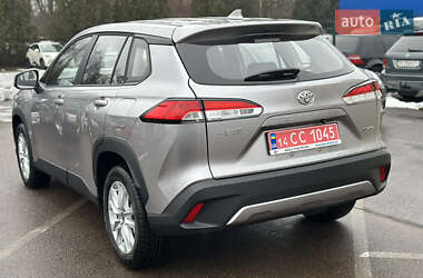 Позашляховик / Кросовер Toyota Corolla Cross 2024 в 