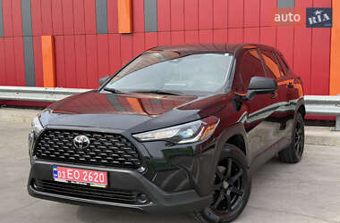 Позашляховик / Кросовер Toyota Corolla Cross 2022 в 