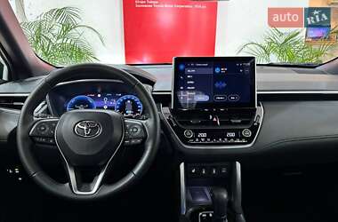 Внедорожник / Кроссовер Toyota Corolla Cross 2023 в 
