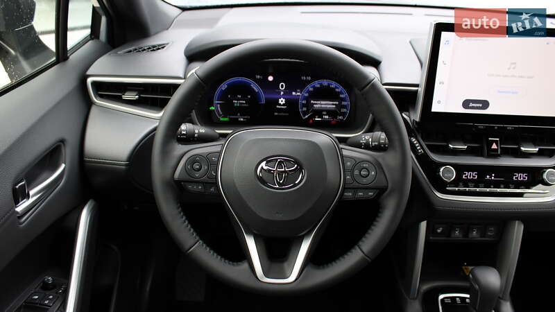 Внедорожник / Кроссовер Toyota Corolla Cross 2025 в Черкассах