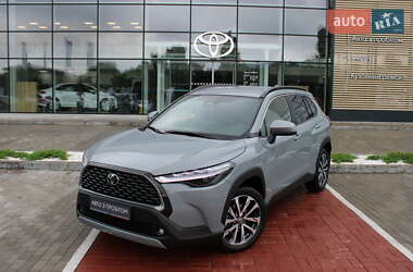 Внедорожник / Кроссовер Toyota Corolla Cross 2025 в 