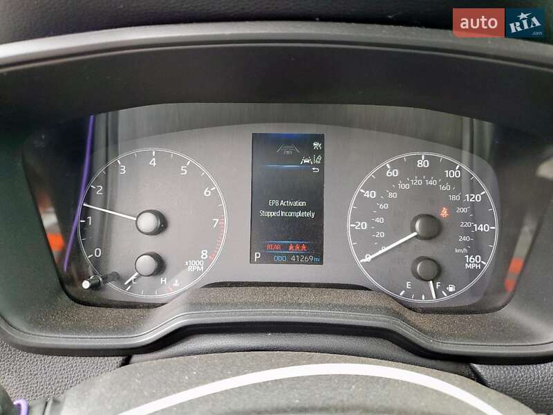 Внедорожник / Кроссовер Toyota Corolla Cross 2023 в Ровно