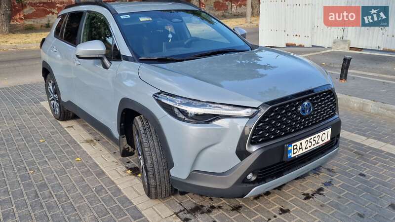 Внедорожник / Кроссовер Toyota Corolla Cross 2022 в Кропивницком фото 3 Внедорожник / Кроссовер Toyota Corolla Cross 2022 в Кропивницком