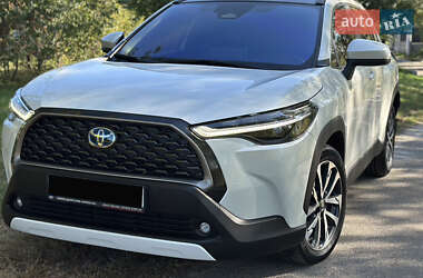 Внедорожник / Кроссовер Toyota Corolla Cross 2023 в Киеве