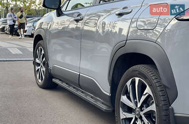 Внедорожник / Кроссовер Toyota Corolla Cross 2023 в 