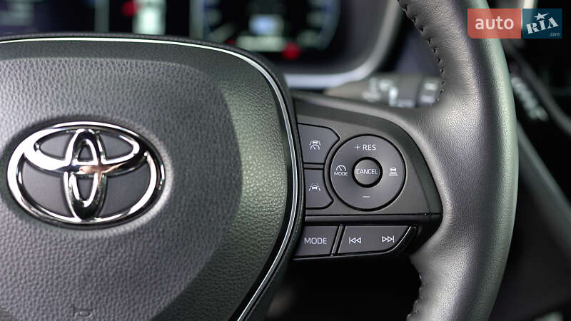 Внедорожник / Кроссовер Toyota Corolla Cross 2024 в Львове