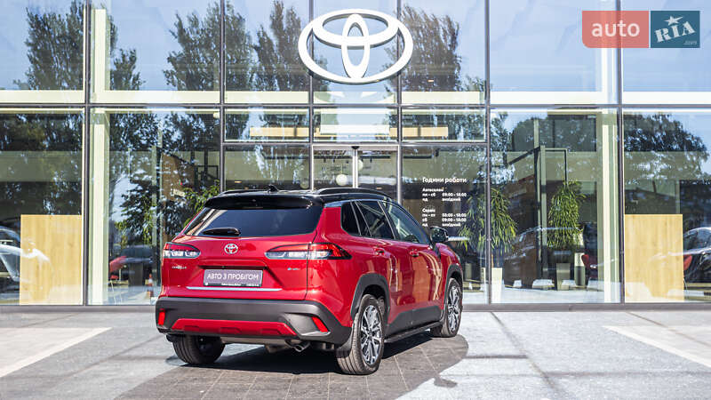 Внедорожник / Кроссовер Toyota Corolla Cross 2024 в Днепре