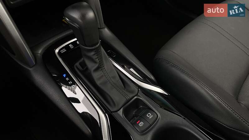 Позашляховик / Кросовер Toyota Corolla Cross 2024 в Одесі