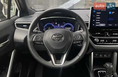Внедорожник / Кроссовер Toyota Corolla Cross 2024 в 