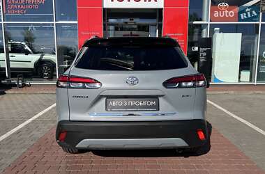 Позашляховик / Кросовер Toyota Corolla Cross 2024 в 