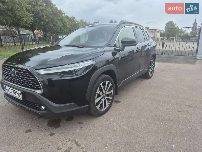 Внедорожник / Кроссовер Toyota Corolla Cross 2023 в Житомире