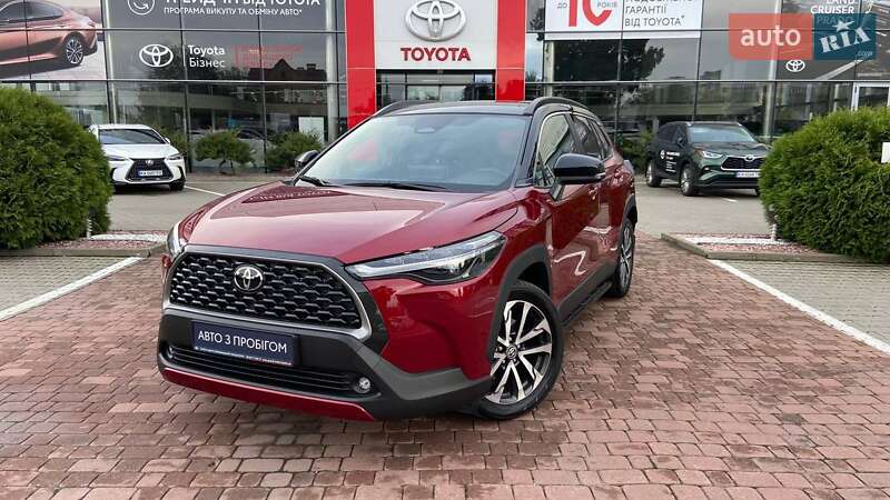 Позашляховик / Кросовер Toyota Corolla Cross 2024 в 