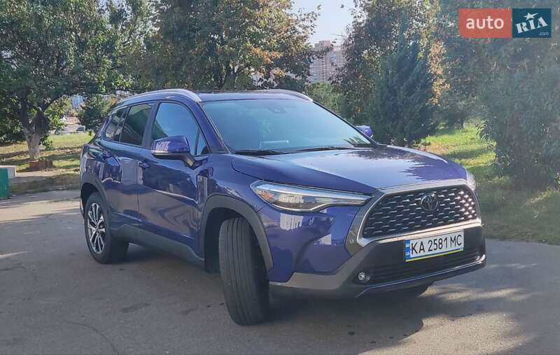 Внедорожник / Кроссовер Toyota Corolla Cross 2022 в Киеве фото 4 Внедорожник / Кроссовер Toyota Corolla Cross 2022 в Киеве