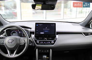 Внедорожник / Кроссовер Toyota Corolla Cross 2022 в 