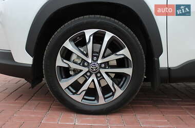 Внедорожник / Кроссовер Toyota Corolla Cross 2022 в 