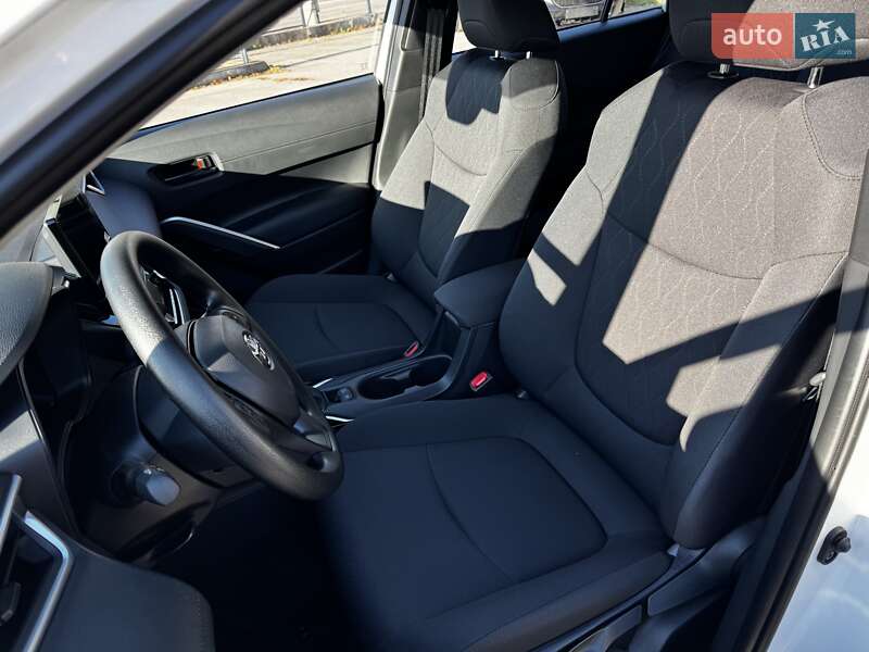 Позашляховик / Кросовер Toyota Corolla Cross 2025 в Вінниці фото 44 Позашляховик / Кросовер Toyota Corolla Cross 2025 в Вінниці