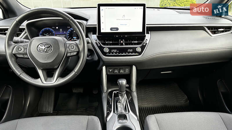 Внедорожник / Кроссовер Toyota Corolla Cross 2024 в Черновцах фото 15 Внедорожник / Кроссовер Toyota Corolla Cross 2024 в Черновцах
